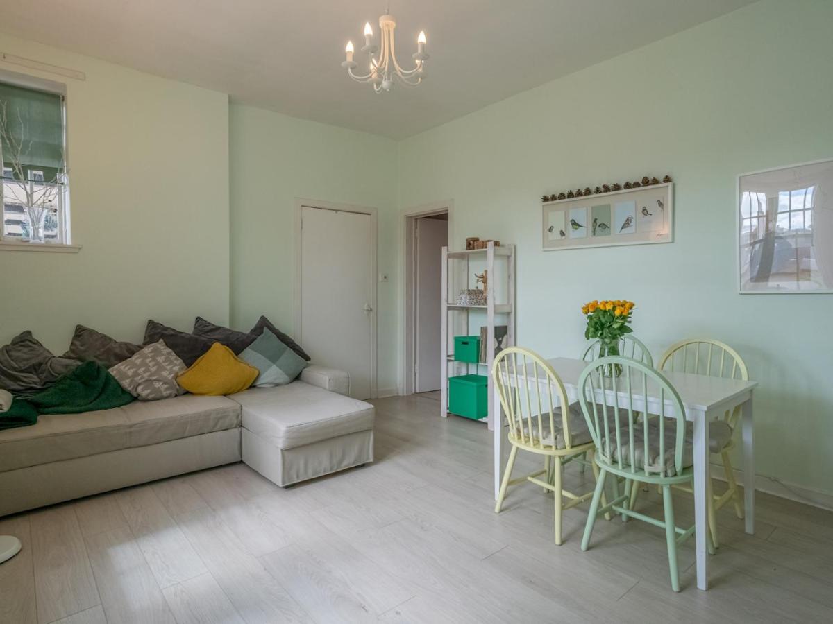 Appartement Pass The Keys Spacious Flat At Royal Mile *
