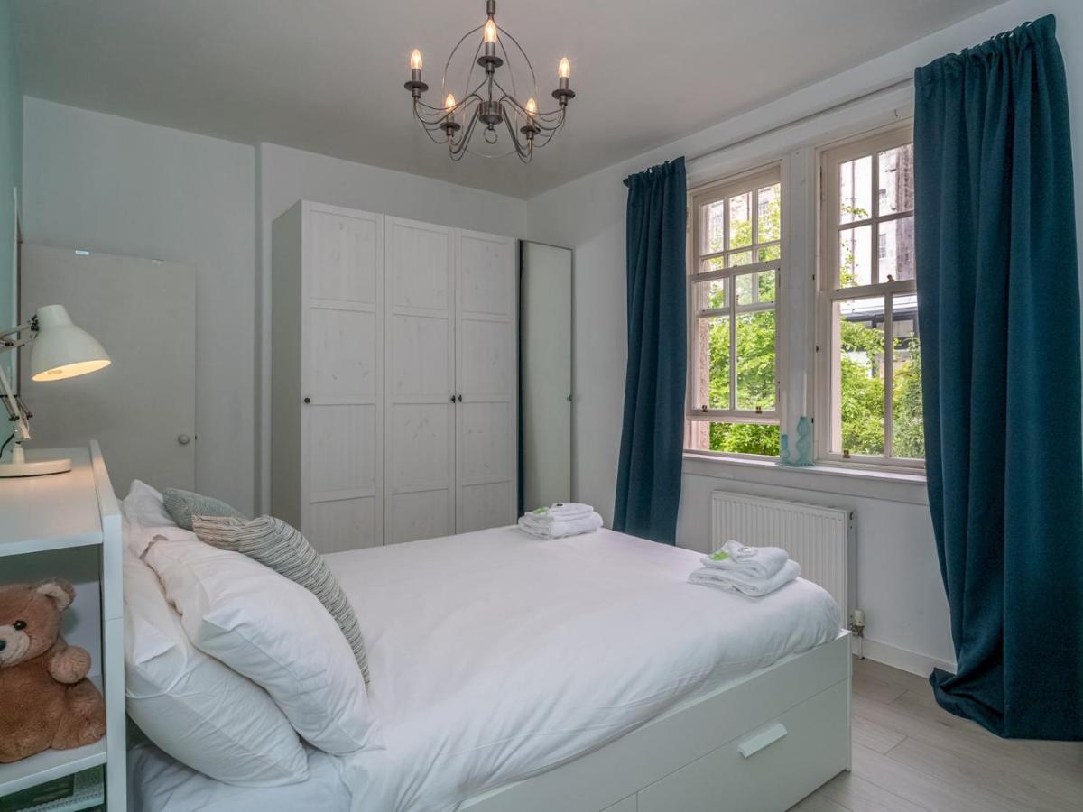 Appartement Pass The Keys Spacious Flat At Royal Mile